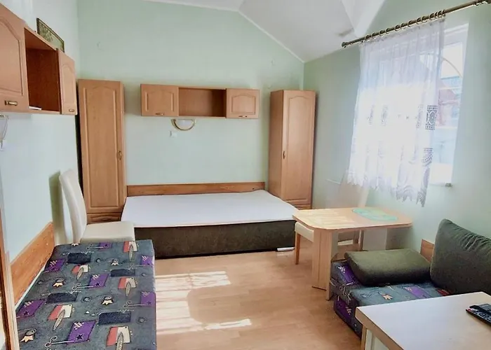 Tawerna Murena בית הארחה *